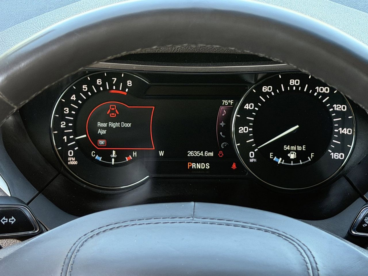 Used 2020 White Platinum Metallic Tri-Coat Lincoln Reserve image 26