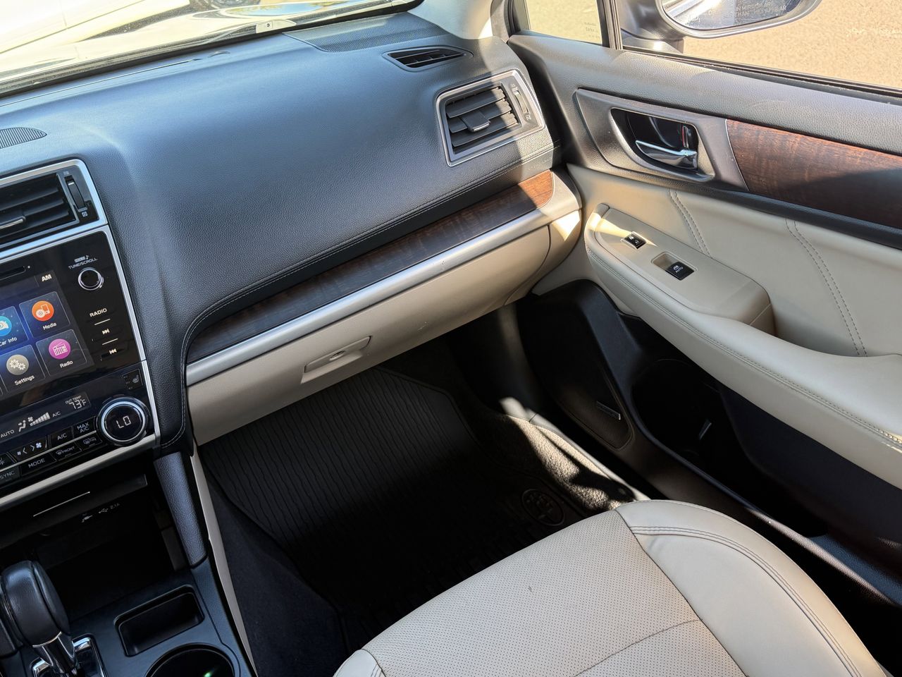 Used 2019 Crystal Black Silica Subaru 2.5i Limited image 20