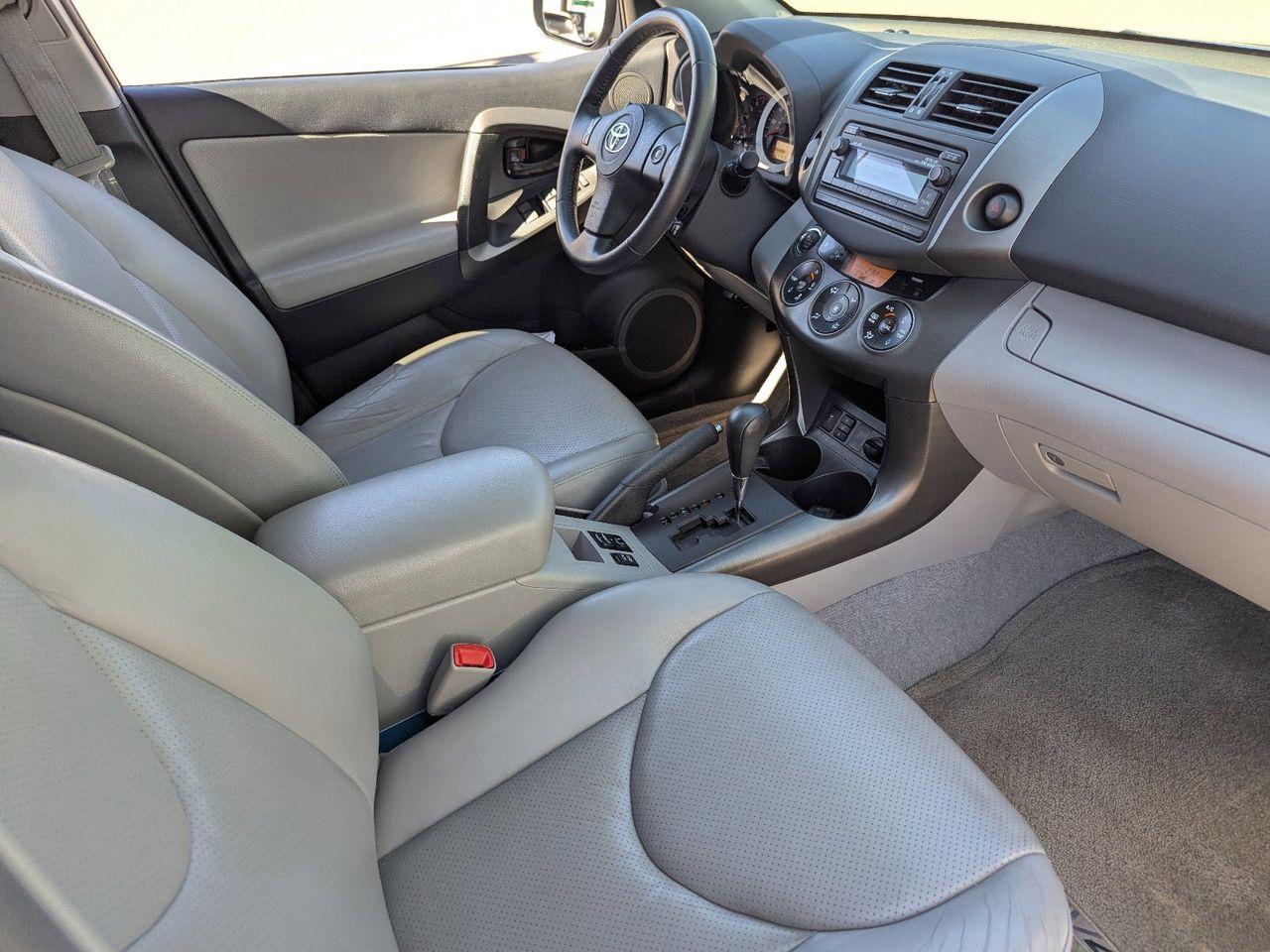 Used 2012 Pacific Blue Metallic Toyota Limited image 14