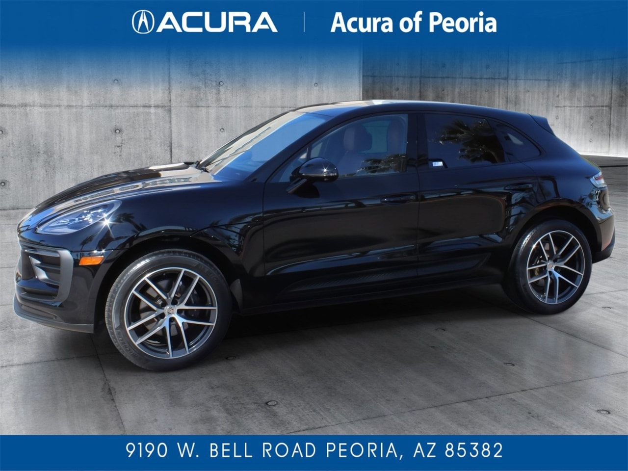 2024 Porsche Macan Base