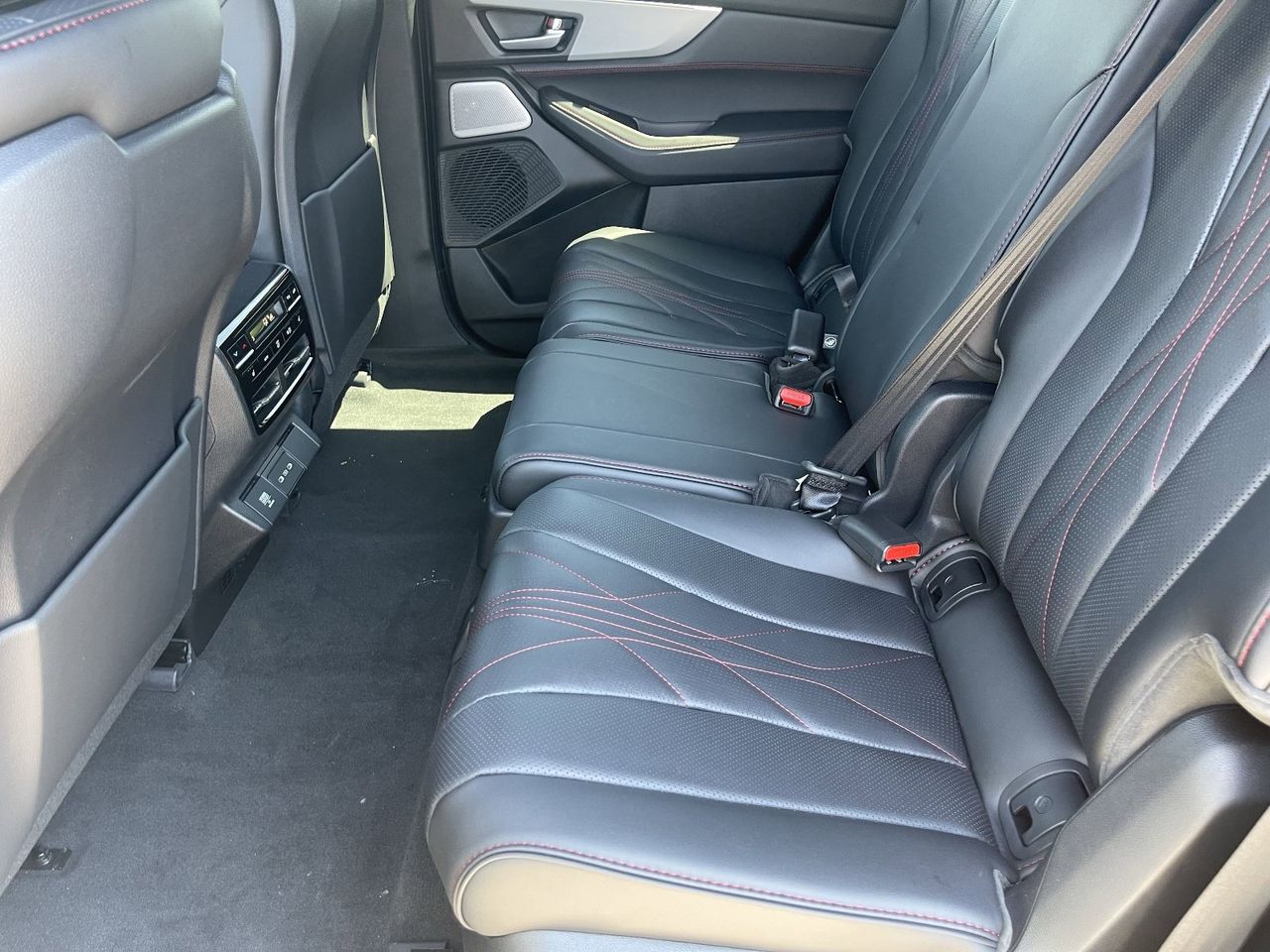 New 2026 Platinum White Pearl Acura SH-AWD A-Spec Advance Package image 19