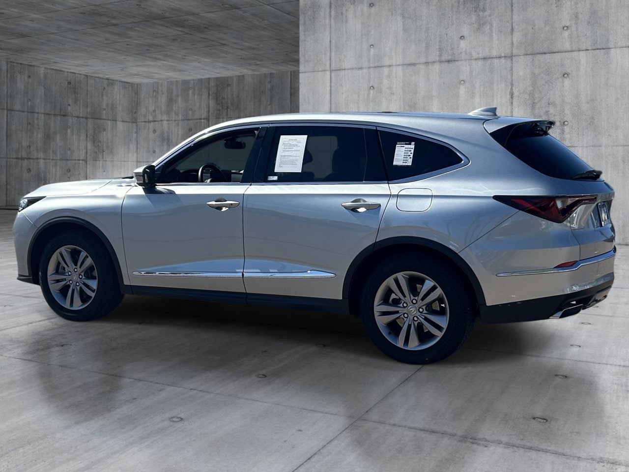 Certified Used 2026 Solar Silver Metallic Acura Premium image 3