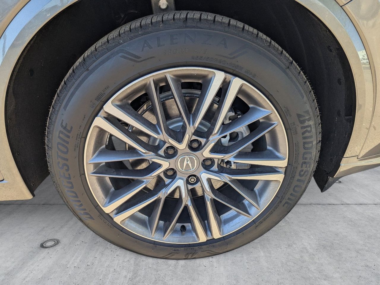 New 2026 Platinum White Pearl Acura SH-AWD Advance Package image 9