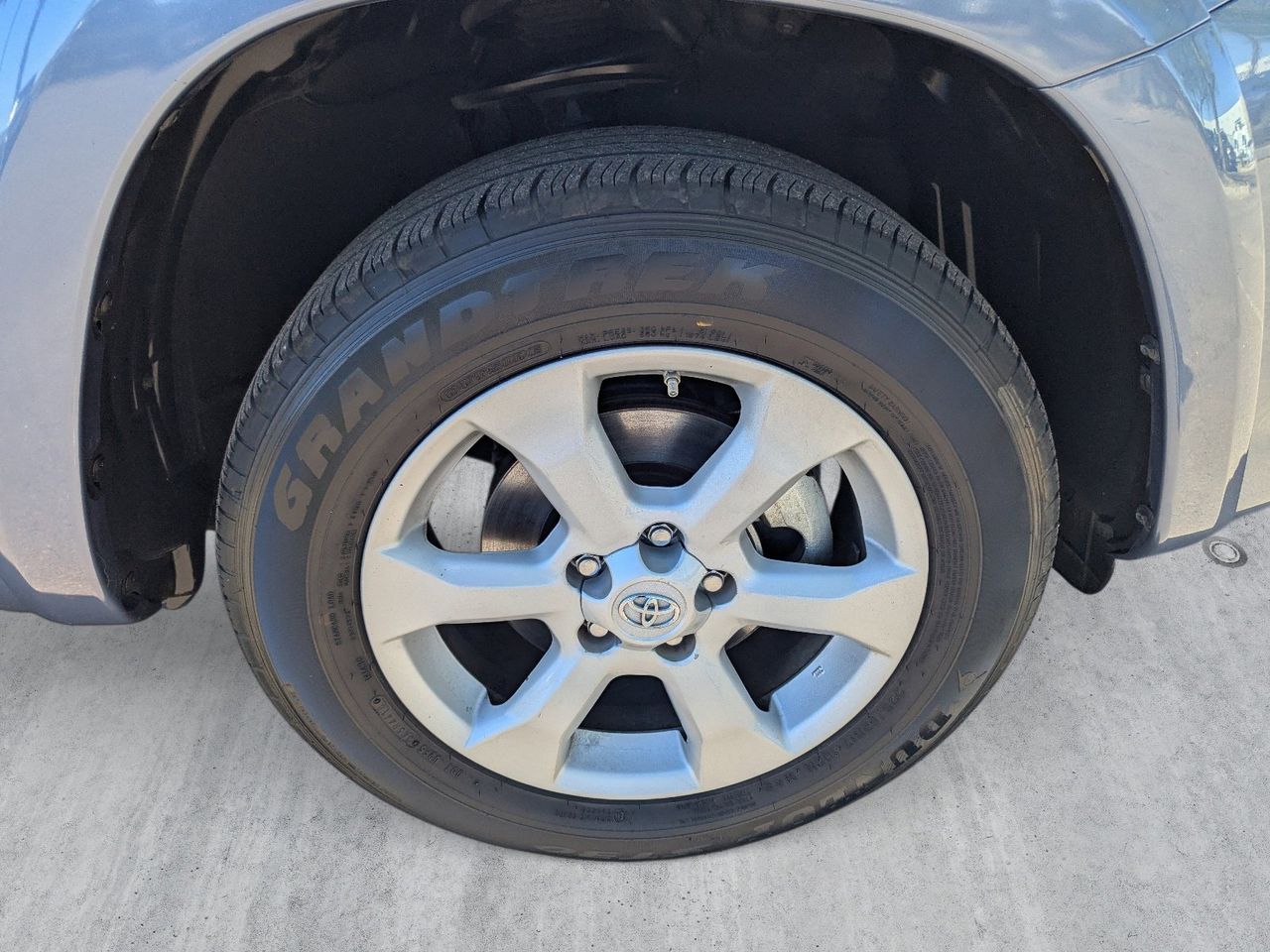 Used 2012 Pacific Blue Metallic Toyota Limited image 9