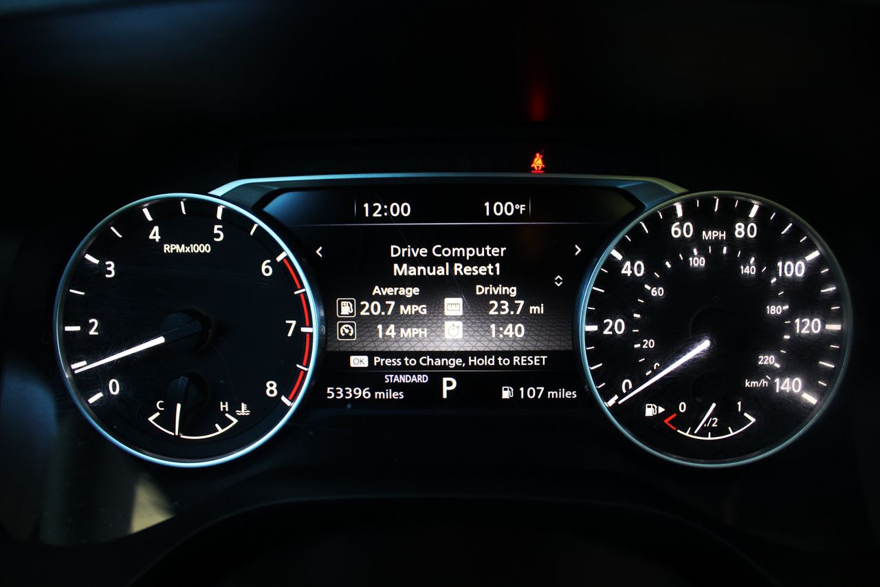 Used 2021 Super Black Nissan SL image 20