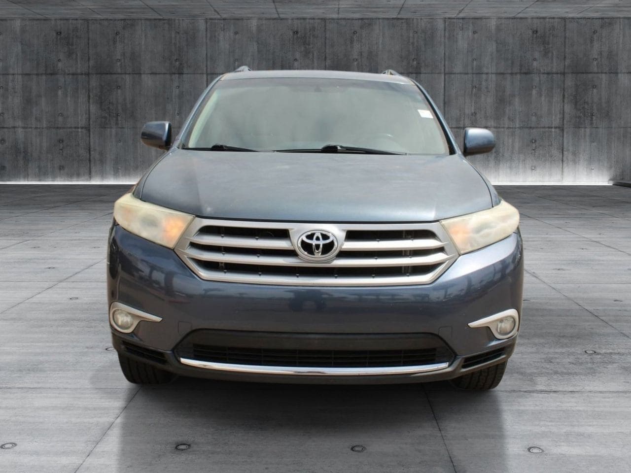 Used 2011 Shoreline Blue Pearl Toyota Premium image 8