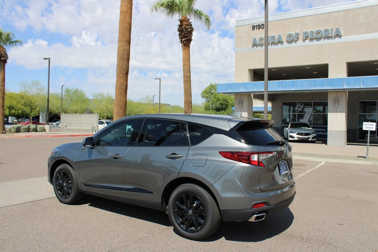 2025 Acura RDX photo 3