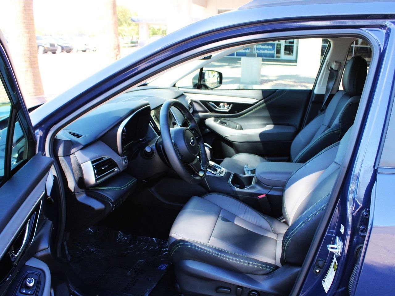 Used 2025 Cosmic Blue Pearl Subaru Onyx Edition image 9