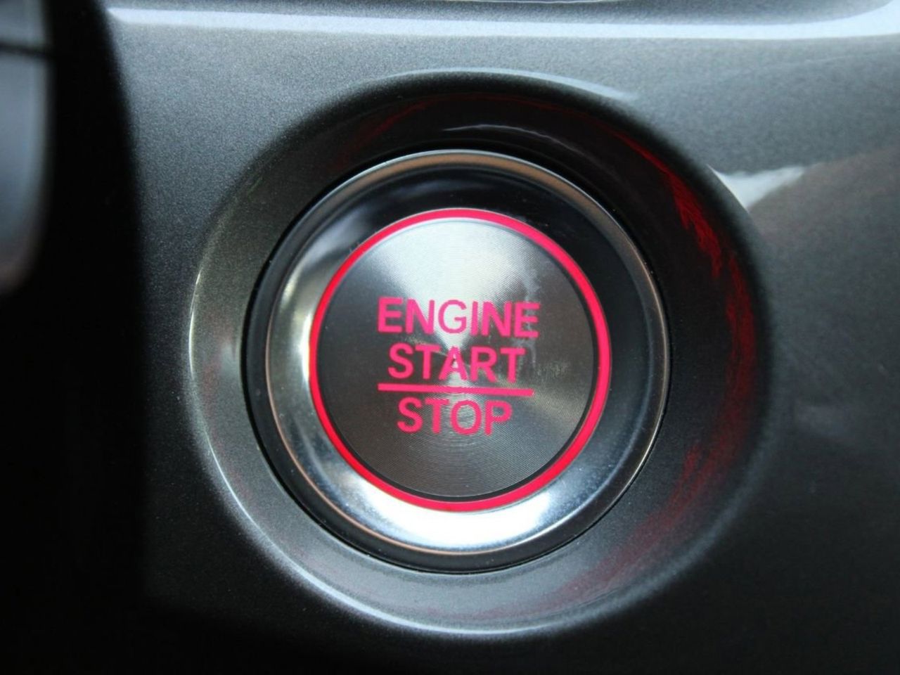 Used 2024 Liquid Carbon Metallic Acura Premium image 23