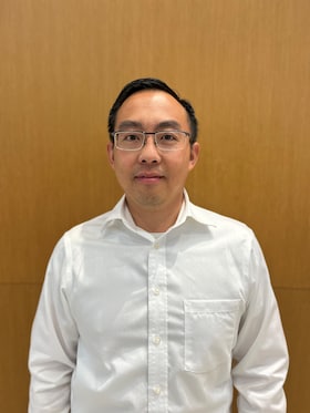 Staff member Victor Ou from ID_3883f47eb0a1