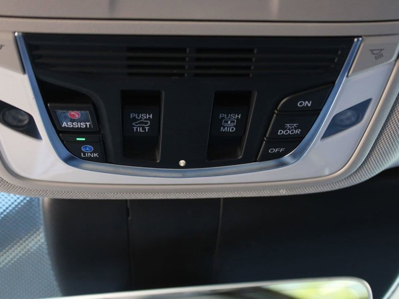 Certified Used 2023 Majestic Black Pearl Acura Advance Package SH-AWD image 29