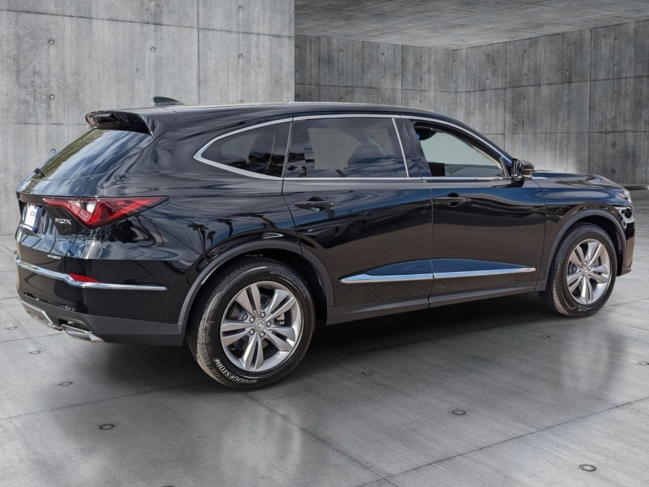 New 2026 Majestic Black Pearl Acura SH-AWD image 5