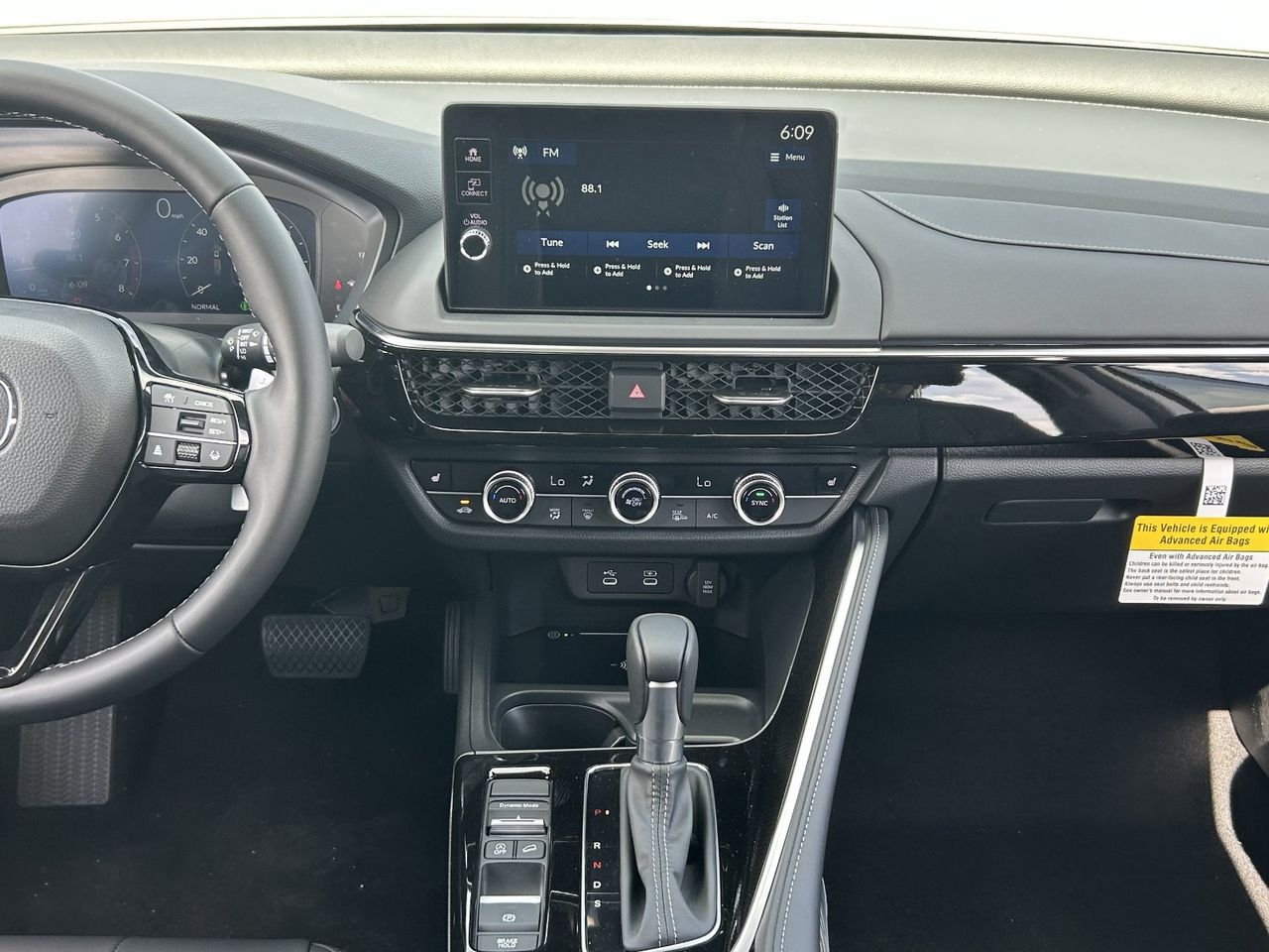 New 2026 Platinum White Pearl Acura Base image 17