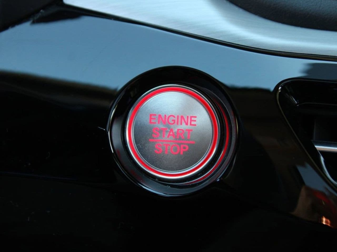 Certified Used 2023 Liquid Carbon Metallic Acura Technology image 31