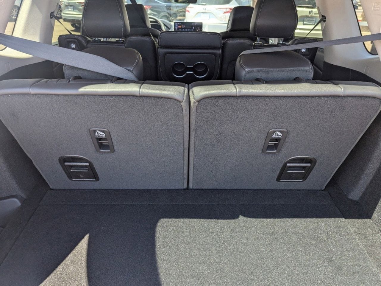 New 2026 Platinum White Pearl Acura FWD Technology Package image 13
