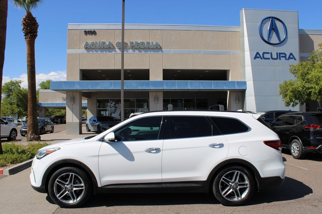 Used 2018 Hyundai Santa Fe SE Ultimate with VIN KM8SR4HF4JU269073 for sale in Peoria, AZ