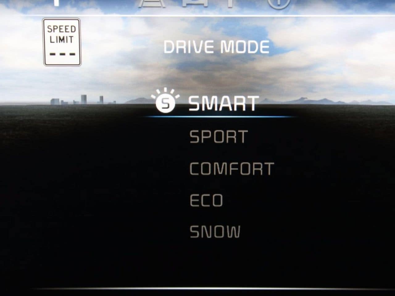 Used 2024 Wolf Gray Kia SX-Prestige X-Line image 36