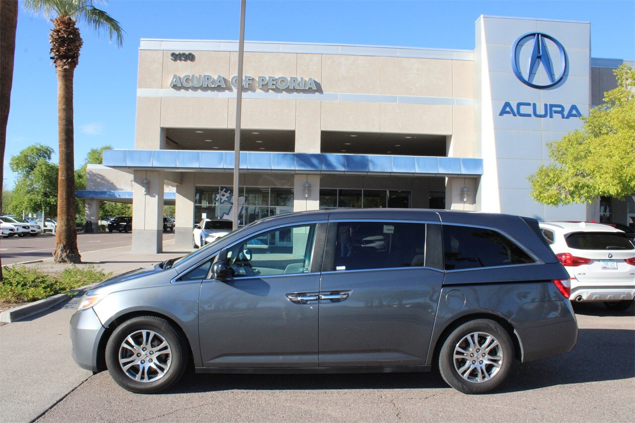 2012 Honda Odyssey EX photo 2