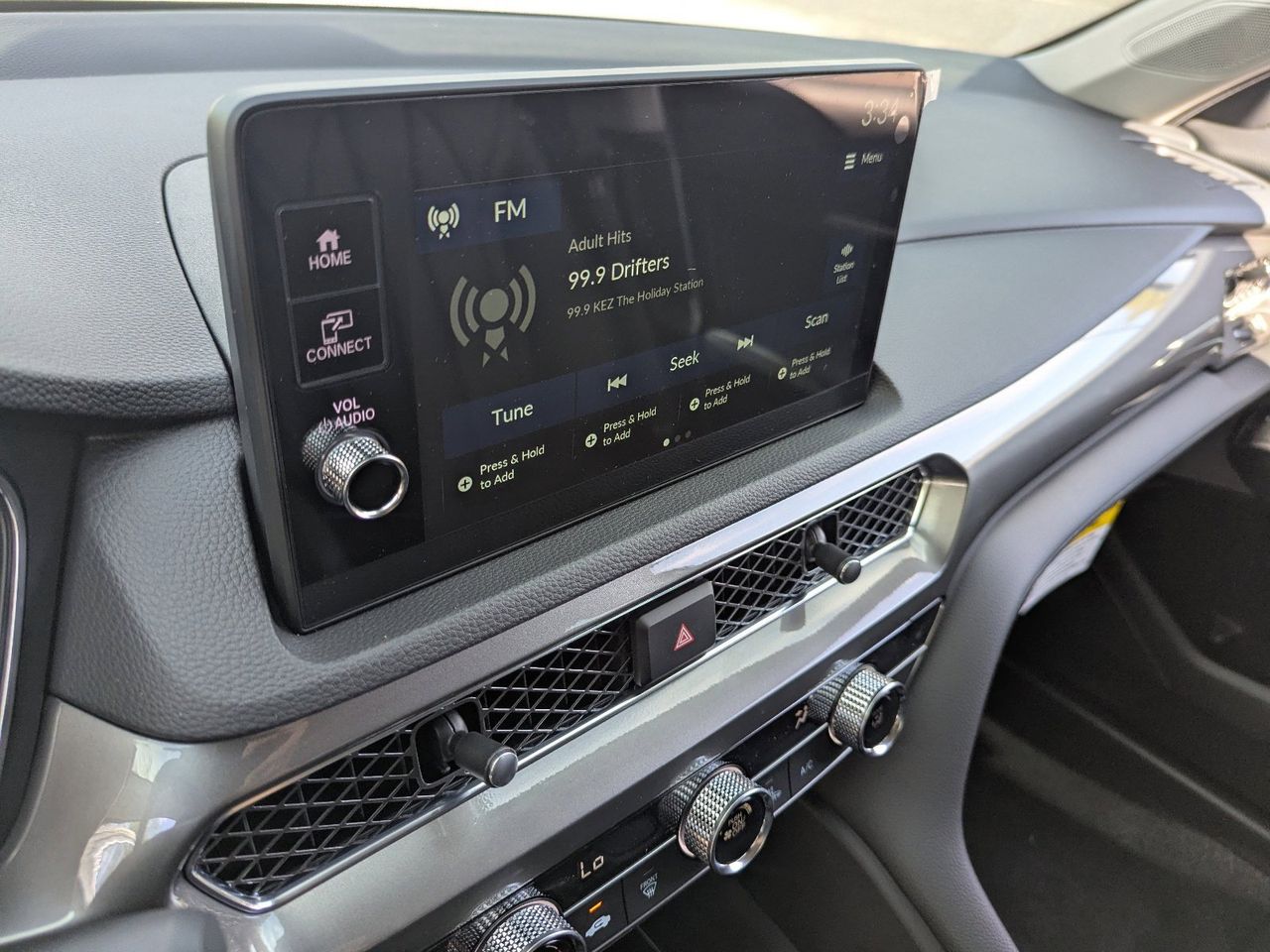 New 2026 Solar Silver Metallic Acura Base image 26