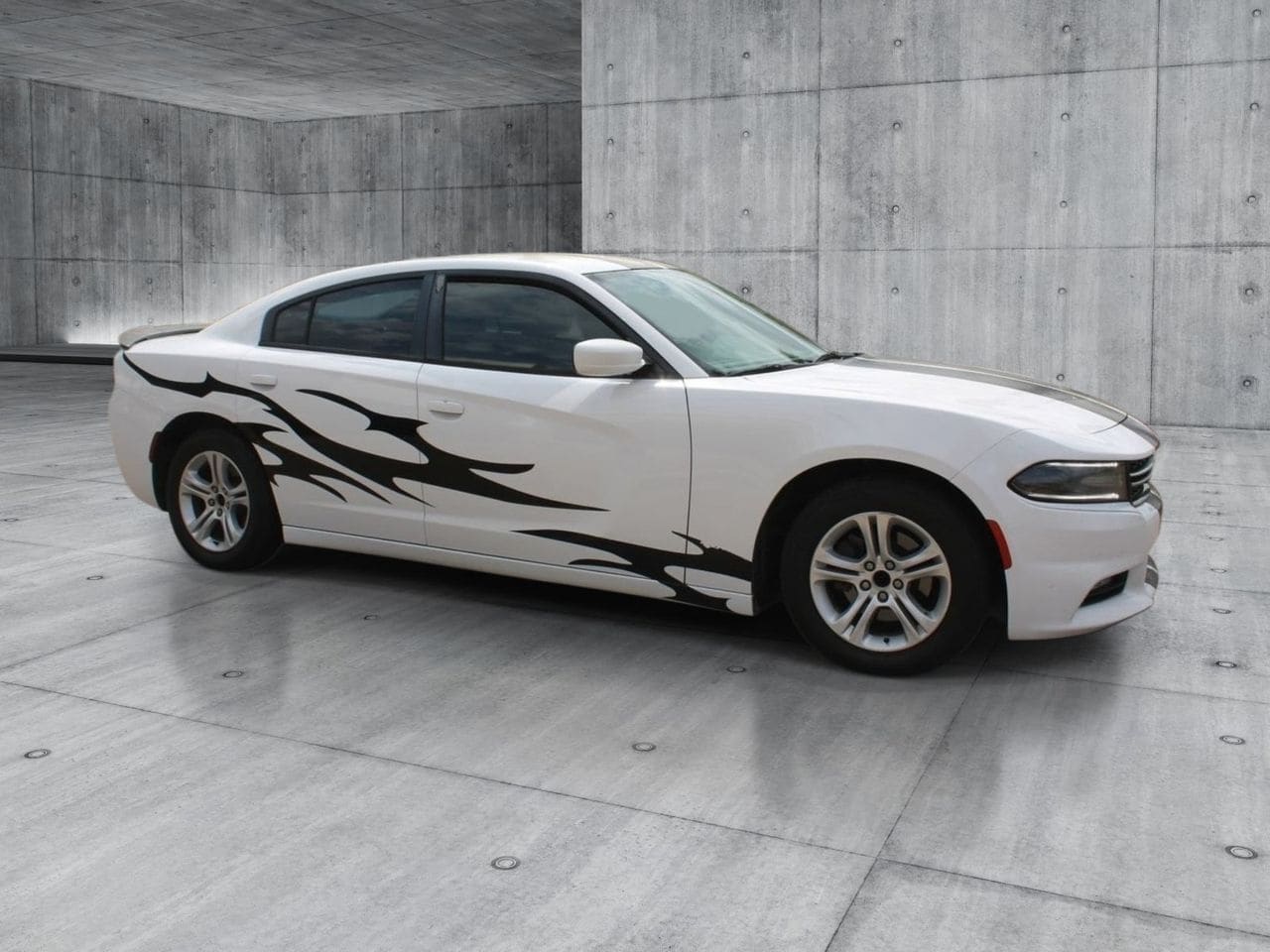 Used 2016 Bright White Clearcoat Dodge SE image 7
