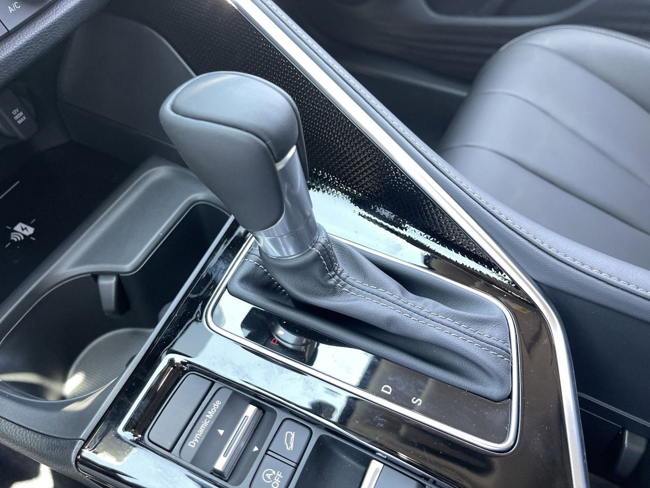 New 2026 Platinum White Pearl Acura Base image 28