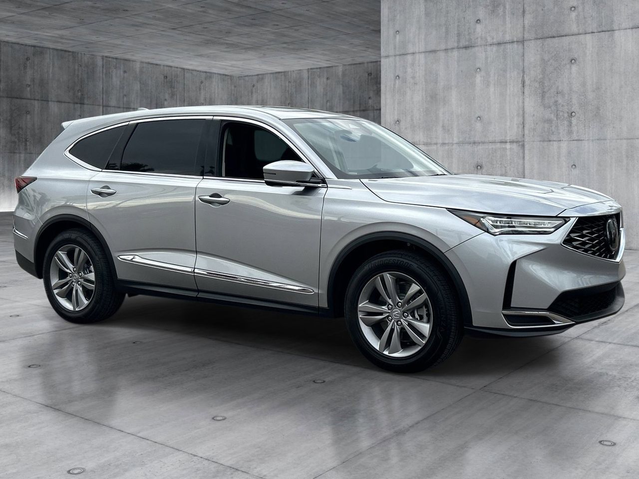 New 2026 Solar Silver Metallic Acura SH-AWD image 34