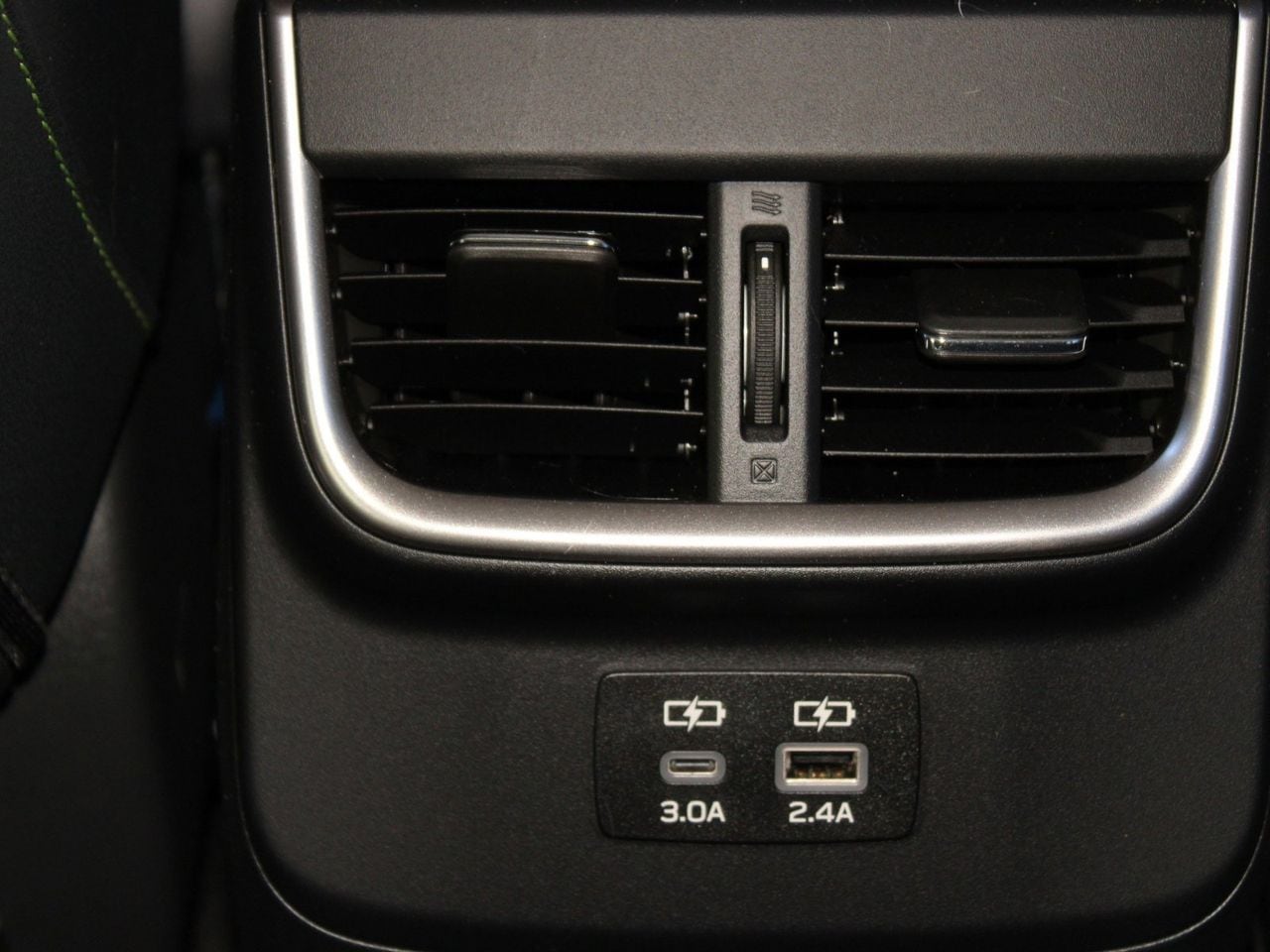 Used 2025 Cosmic Blue Pearl Subaru Onyx Edition image 11