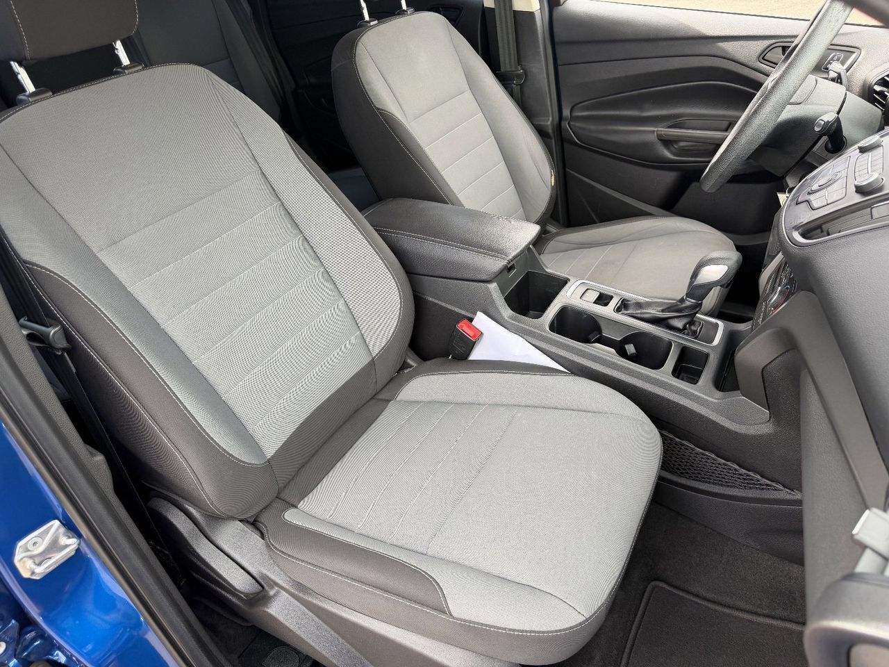 Used 2018 Lightning Blue Ford S image 11