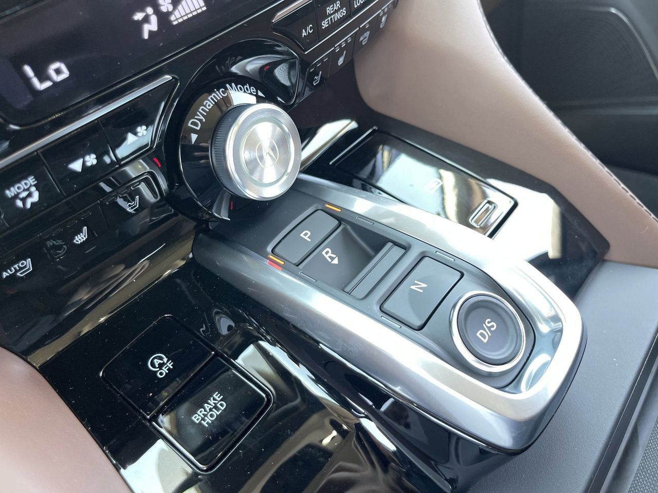 New 2026 Platinum White Pearl Acura SH-AWD Advance Package image 28