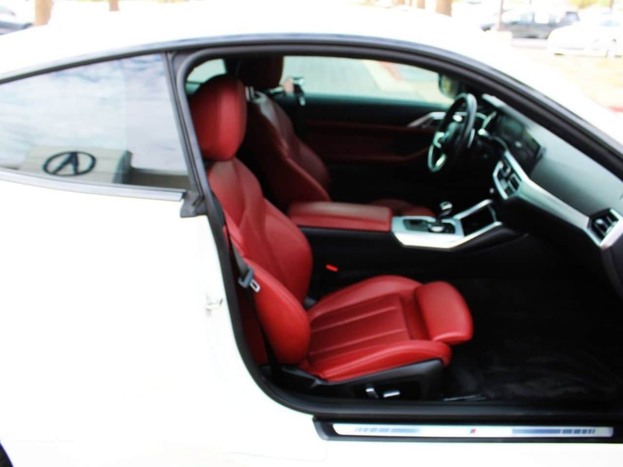 Used 2023 Alpine White BMW M440i image 15