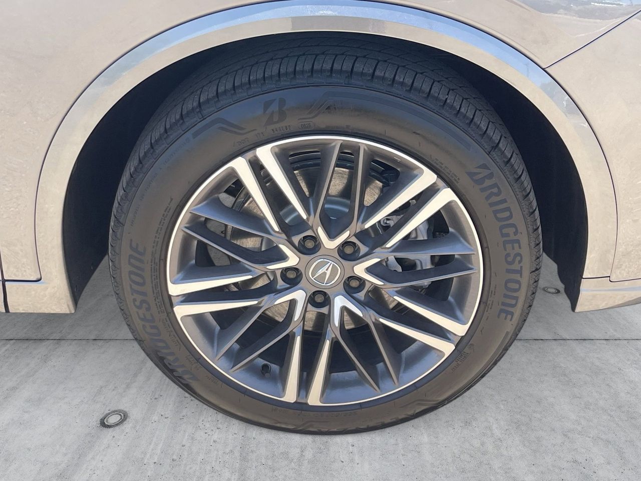 New 2026 Liquid Carbon Metallic Acura SH-AWD Advance Package image 11