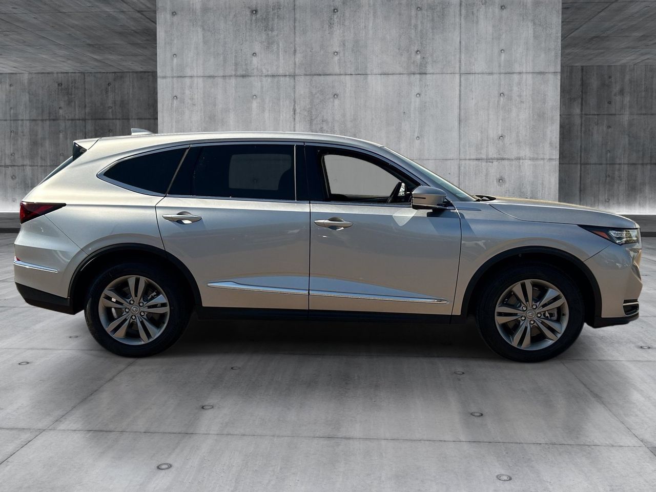 New 2026 Solar Silver Metallic Acura SH-AWD image 6