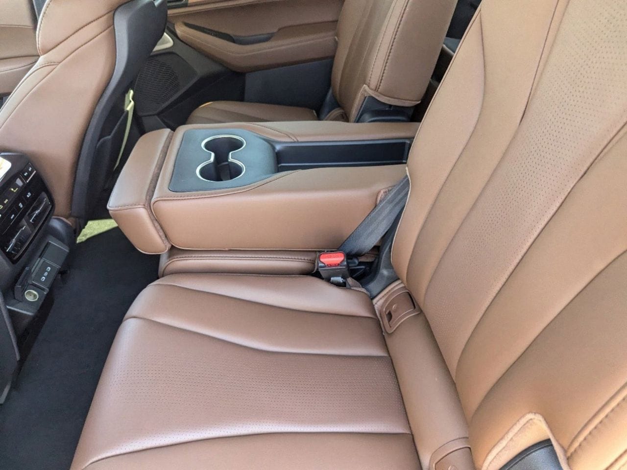 New 2026 Liquid Carbon Metallic Acura FWD Technology Package image 25