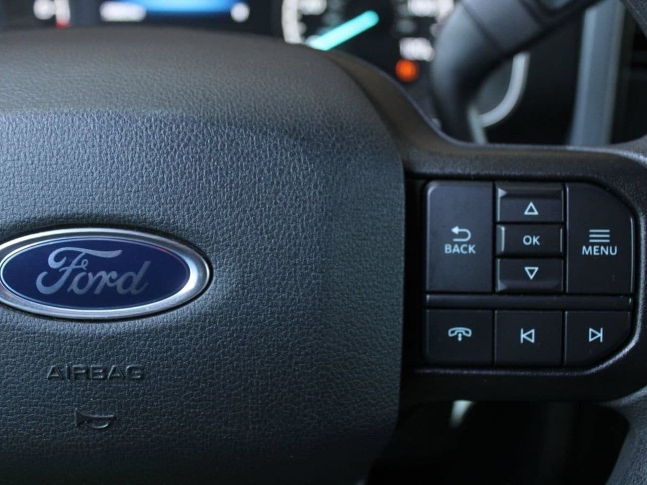Used 2023 Carbonized Gray Metallic Ford XLT image 30
