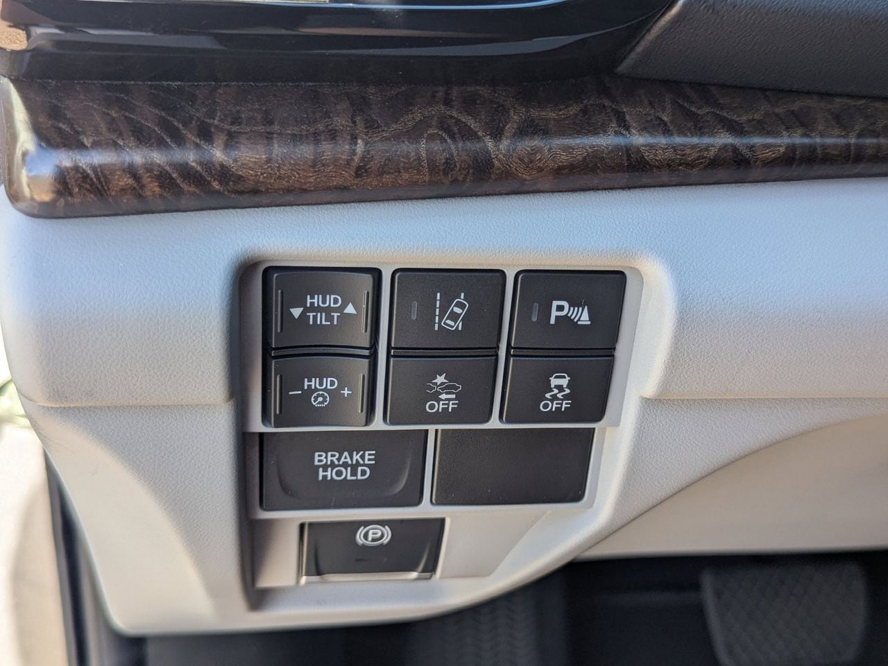 Used 2019 Lunar Silver Metallic Acura Advance Package image 33