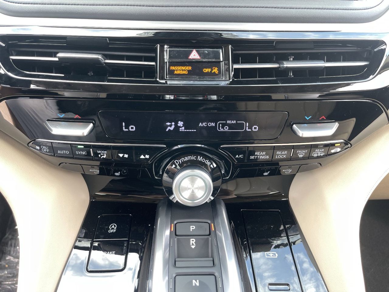 New 2026 Platinum White Pearl Acura FWD Technology Package image 27