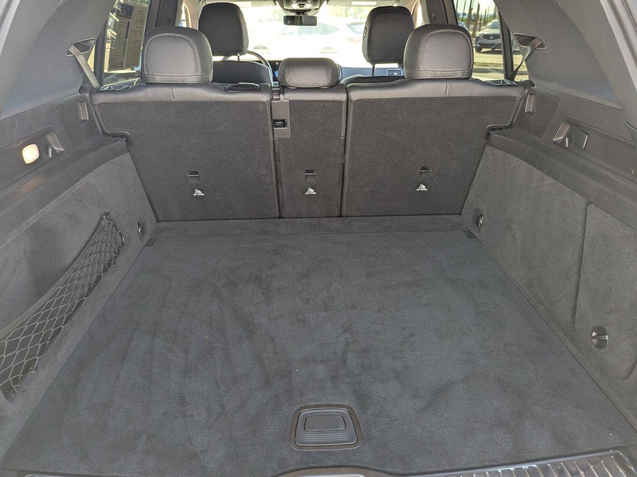 Used 2025 Selenite Gray Metallic Mercedes-Benz GLE 350 4matic® image 10