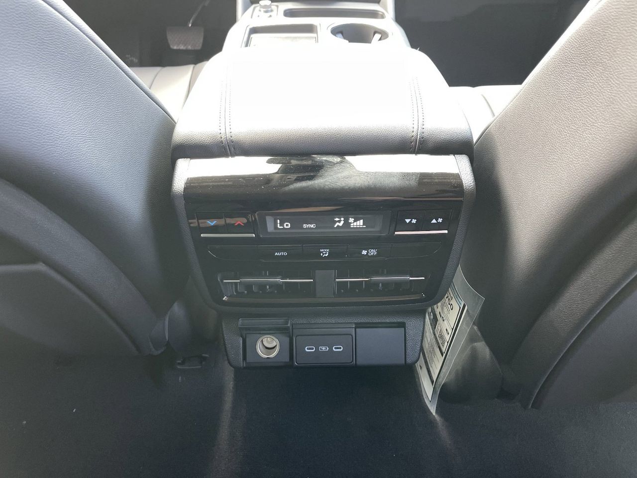 New 2026 Platinum White Pearl Acura FWD image 17