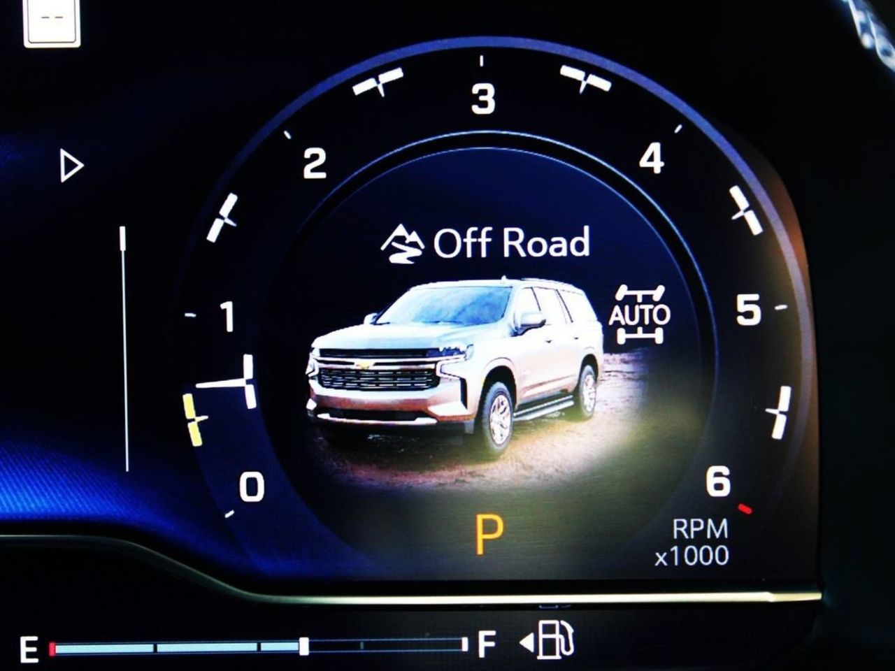 Used 2022 Iridescent Pearl Tricoat Chevrolet Z71 image 37