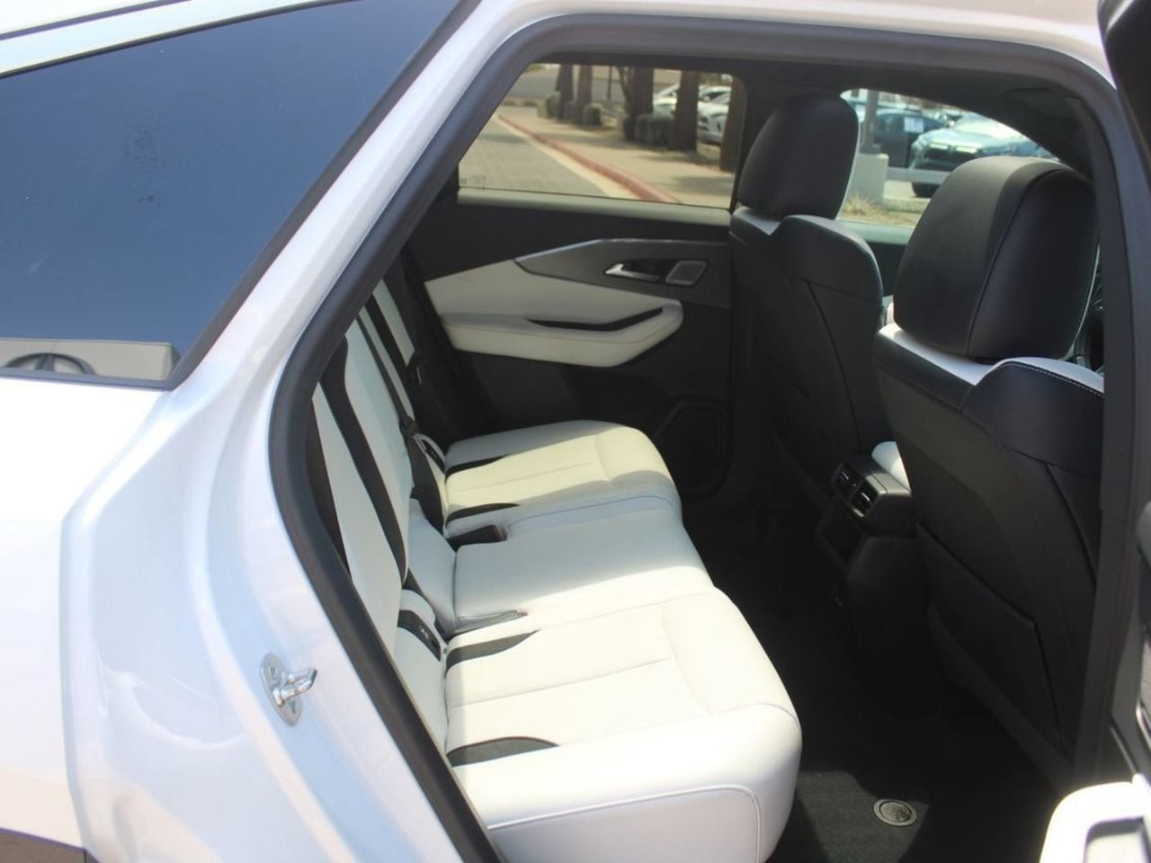 Used 2024 Snowfall Pearl Acura A-Spec w/A-Spec Pkg image 27