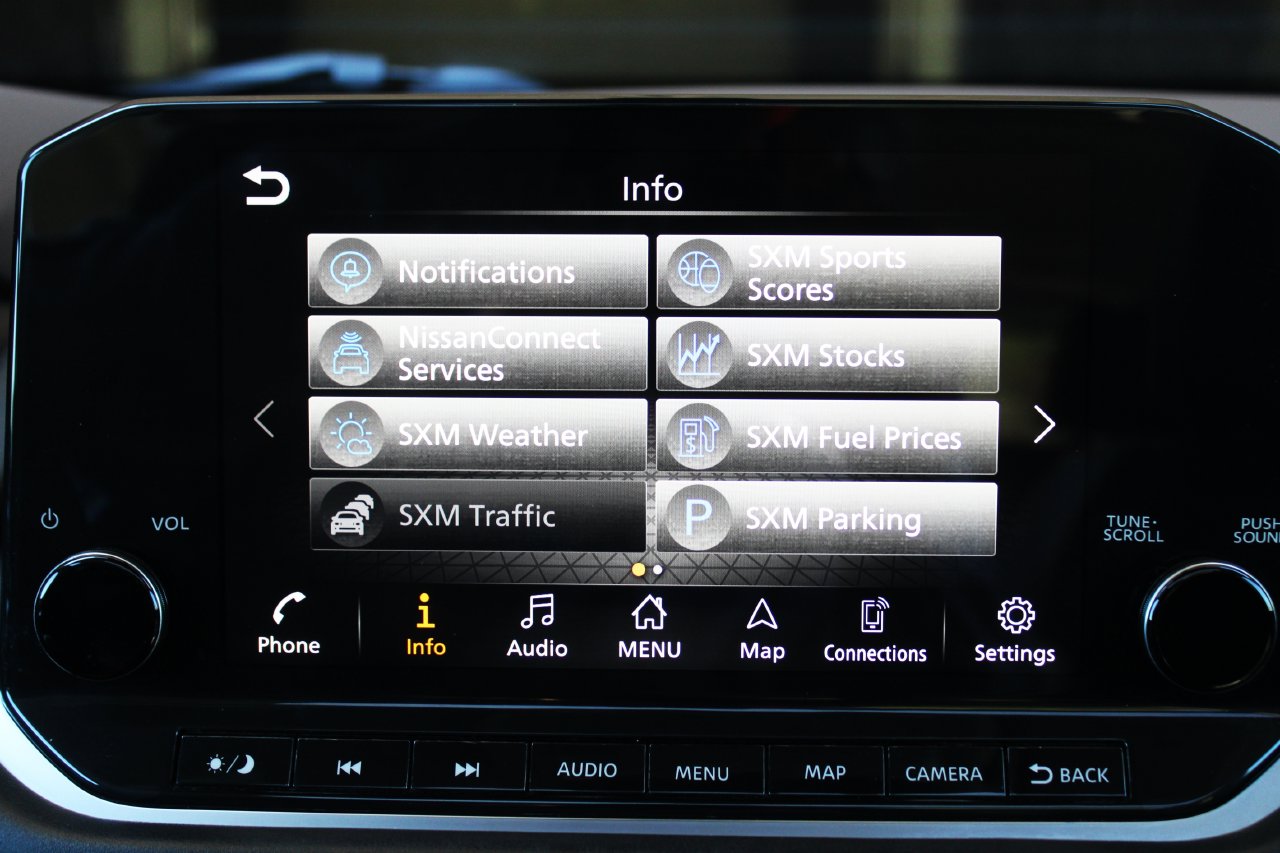 Used 2021 Super Black Nissan SL image 25