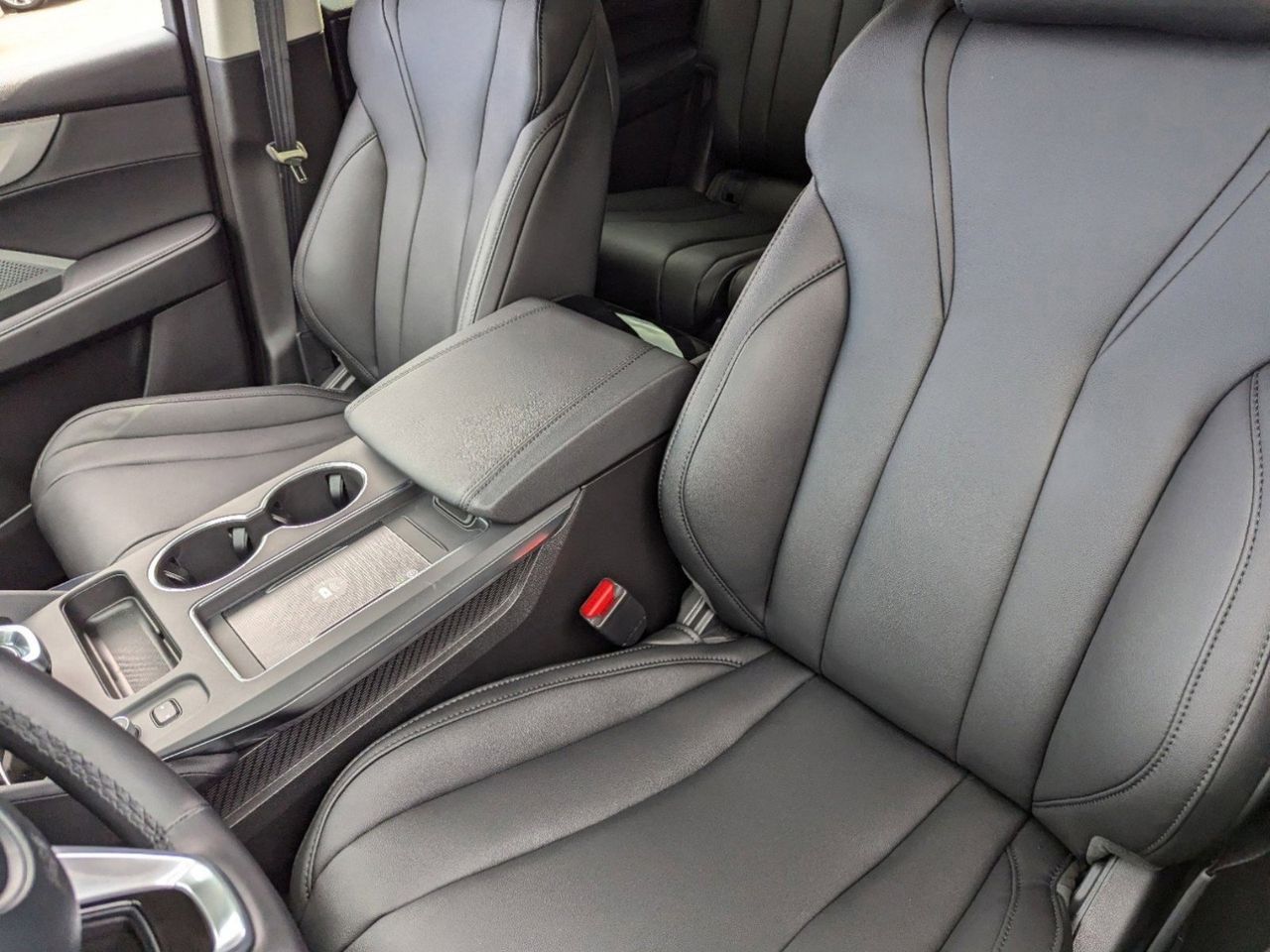 New 2026 Majestic Black Pearl Acura SH-AWD image 14