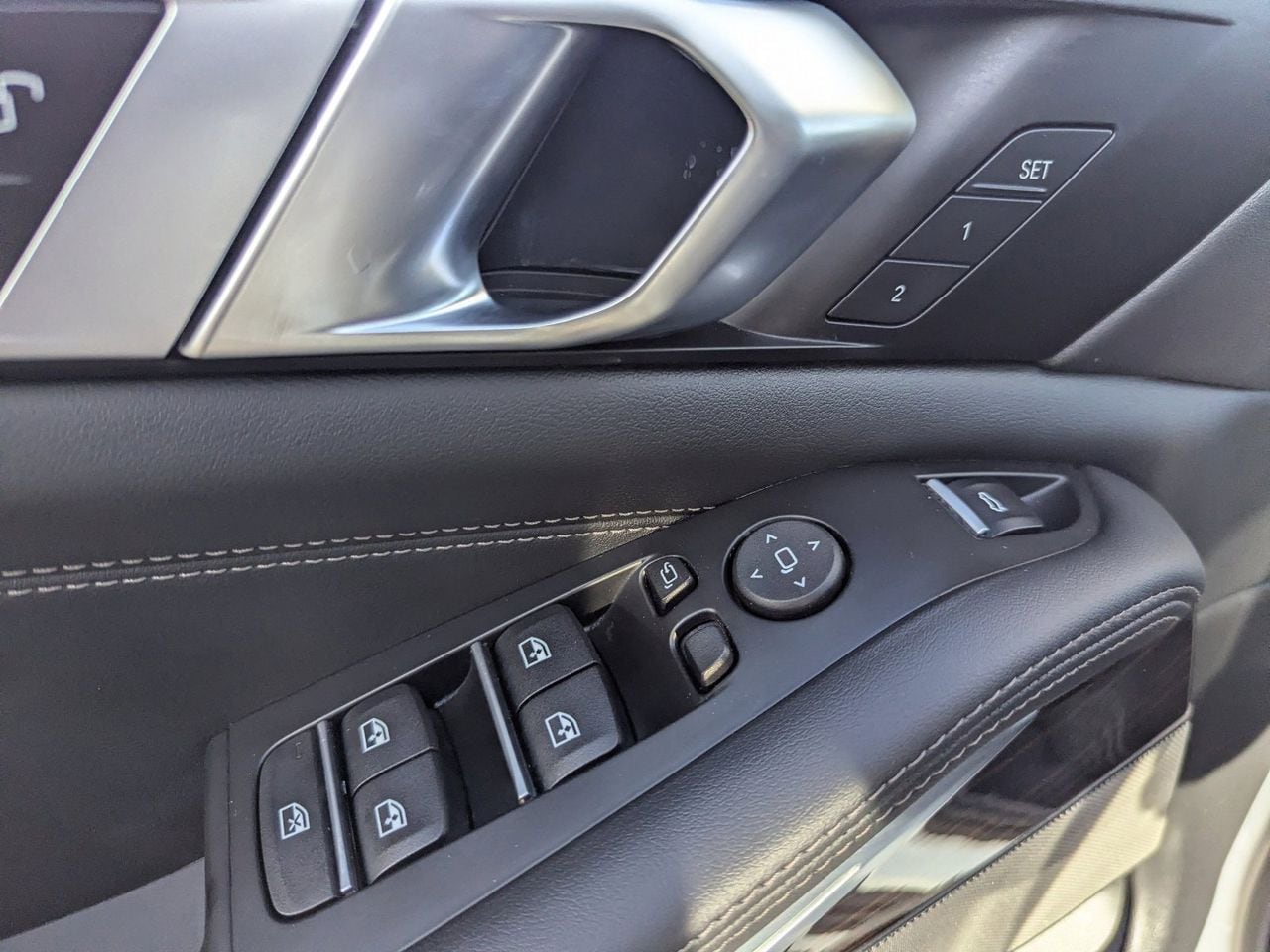 Used 2026 Alpine White BMW xDrive40i image 30