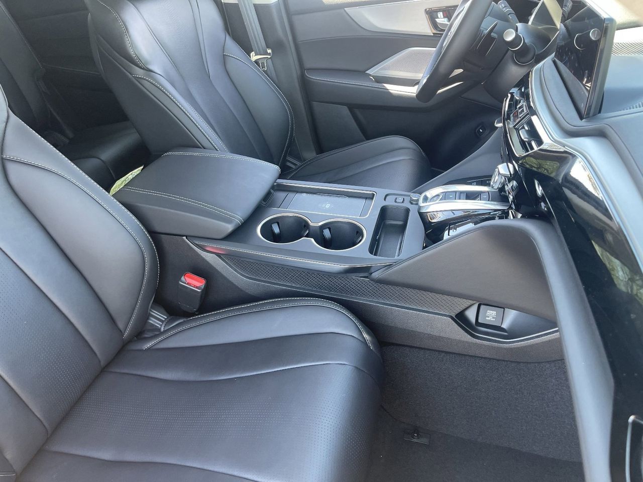 New 2026 Platinum White Pearl Acura SH-AWD Technology Package image 12