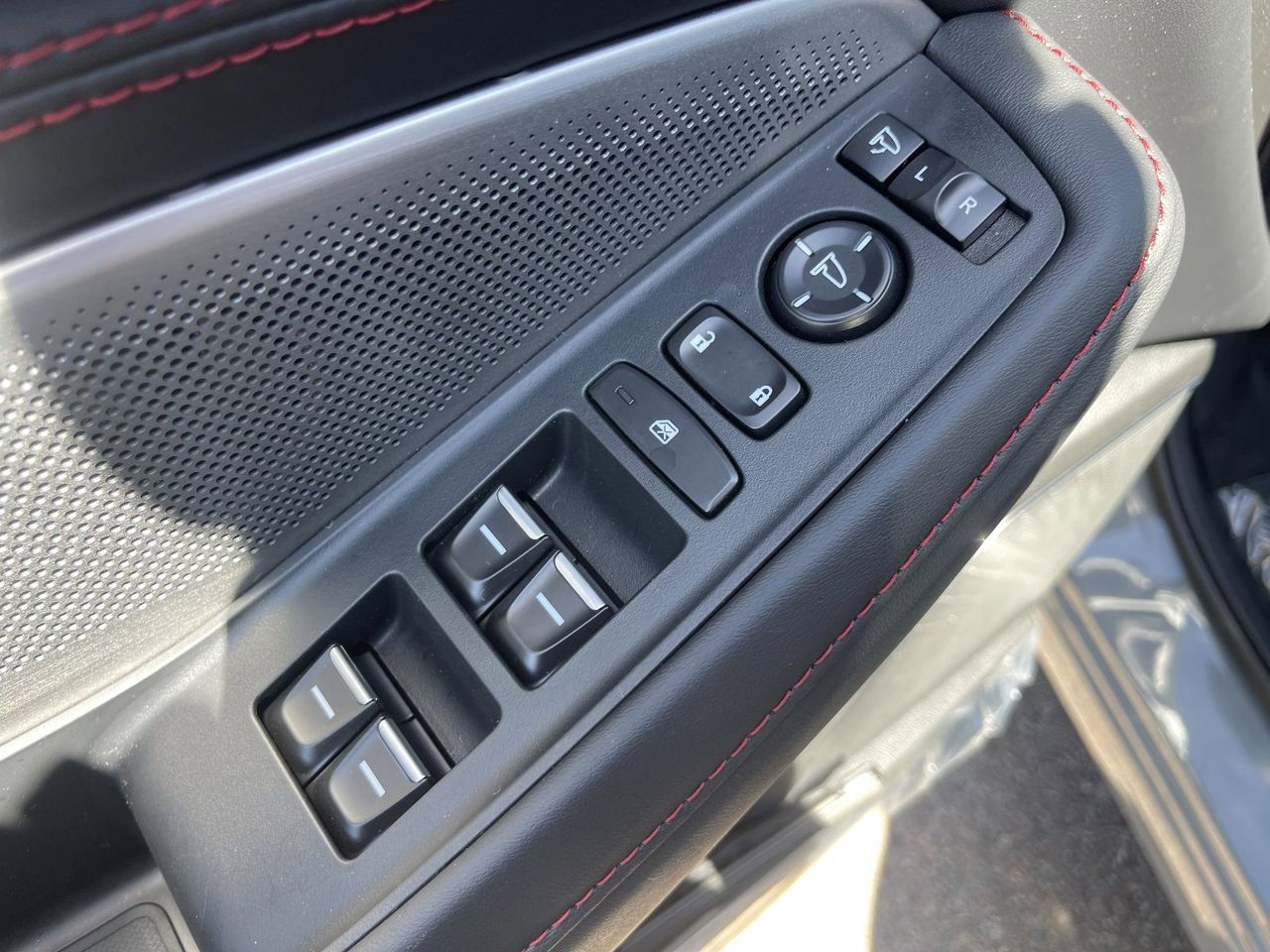 New 2026 Platinum White Pearl Acura SH-AWD A-Spec Advance Package image 25