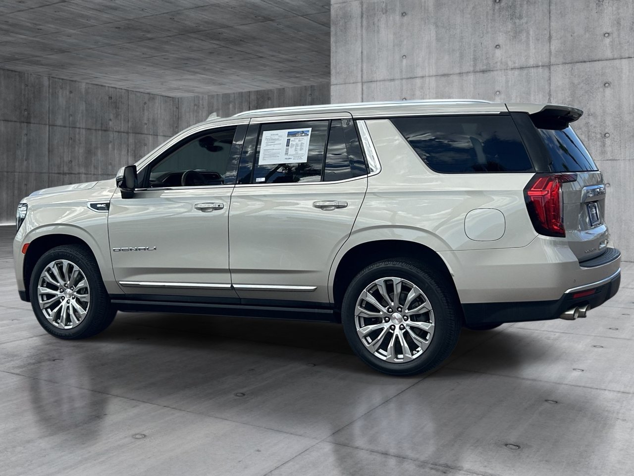 Used 2022 GMC Yukon Denali SUV