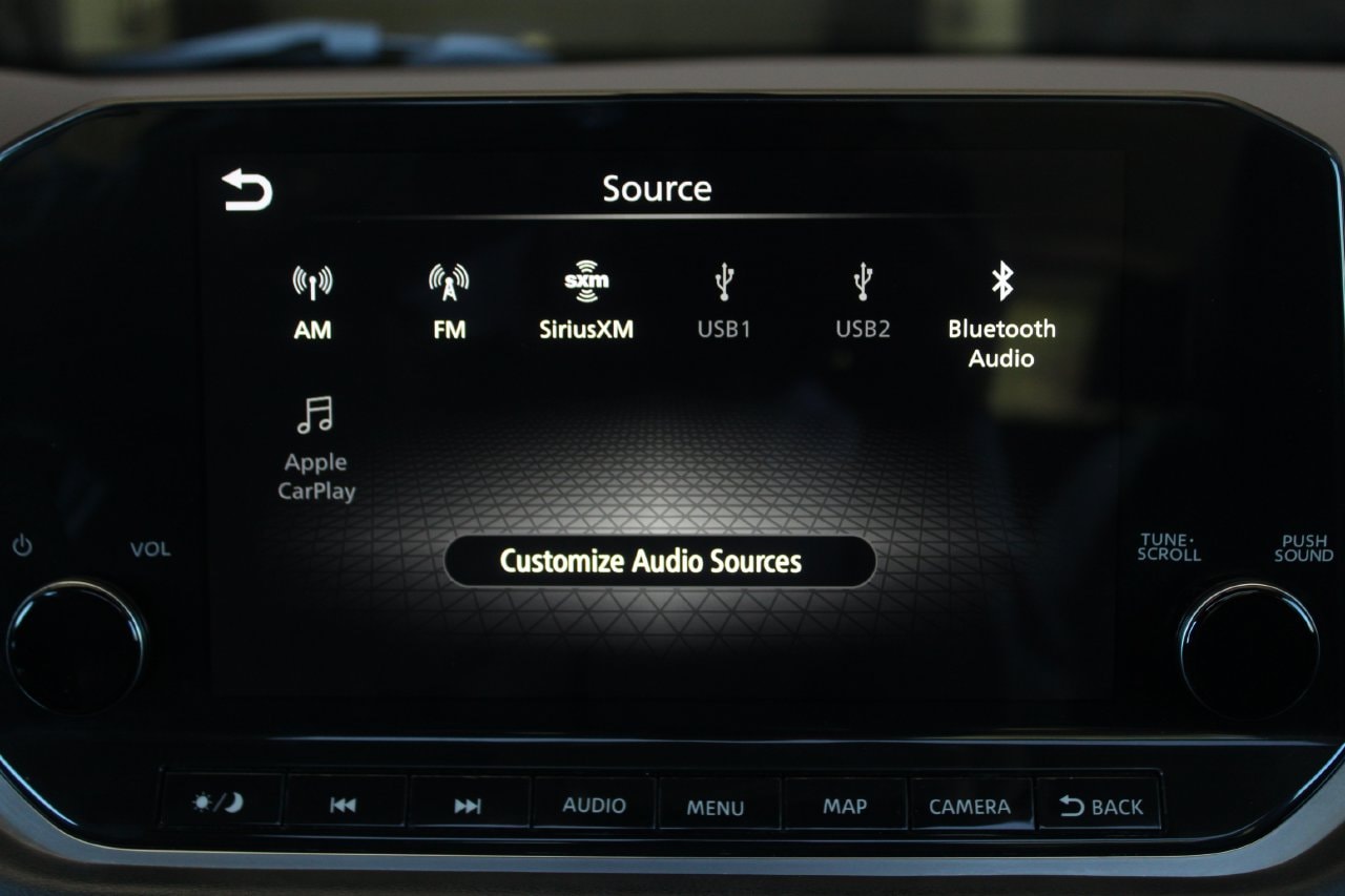 Used 2021 Super Black Nissan SL image 26
