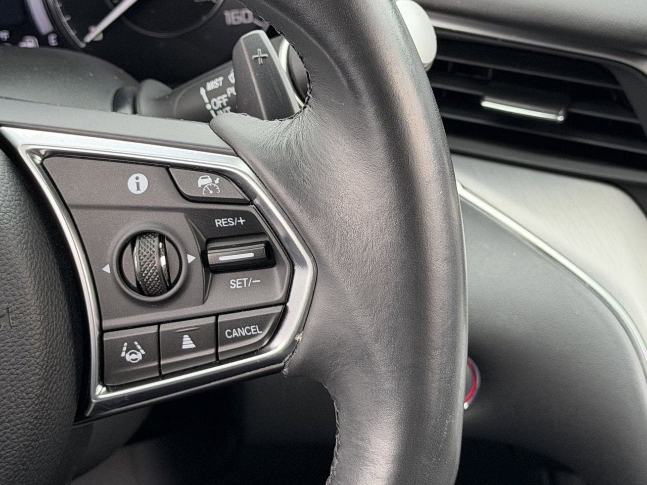 Certified Used 2023 Modern Steel Metallic Acura Technology Package image 24