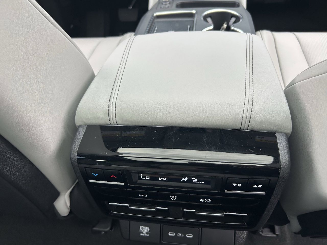 New 2026 Solar Silver Metallic Acura SH-AWD Technology Package image 15