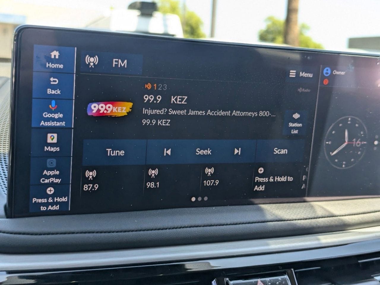 New 2026 Platinum White Pearl Acura FWD Technology Package image 19